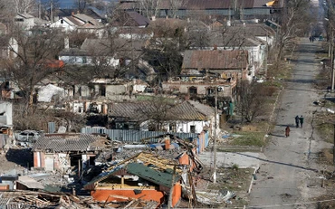 Một góc của thành phố cảng Mariupol, ngày 28/3. (Ảnh: Reuters)