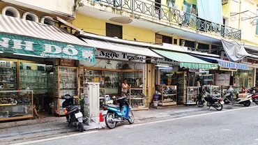 Cần kiểm tra chất lượng sản phẩm tại các cửa hàng kinh doanh kính.