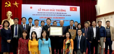 Trao giải thưởng Công nghệ sáng tạo cho dự án xây dựng cơ sở hạ tầng Cảng cửa ngõ quốc tế Hải Phòng (Cảng Lạch Huyện).