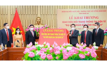 Khai trương giao diện mới của trang thông tin điện tử.