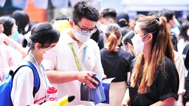 Trường đại học Tôn Đức Thắng tổ chức “Ngày hội việc làm năm 2022”