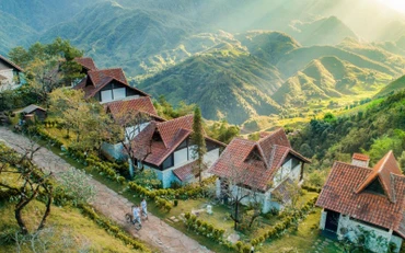 Sa Pa có 23 cơ sở lưu trú nhận huy hiệu "Du lịch bền vững" (Ảnh: Booking.com)