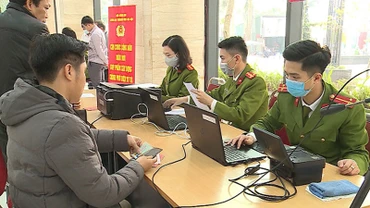 Năm 2022, hoàn thành tích hợp, cung cấp dịch vụ xác thực thông tin về số Chứng minh nhân dân (9 số) với Căn cước công dân trên cổng Dịch vụ công quốc gia.