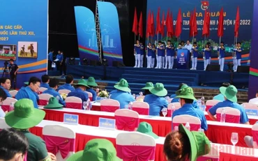 Toàn cảnh lễ phát động Chiến dịch Thanh niên tình nguyện hè 2022.