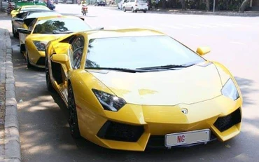 Nhiều siêu xe lợi dụng đường ngoại giao để thẩm lậu vào Việt Nam.