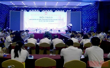 Các đại biểu tham dự Hội thảo.