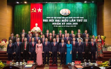 Ra mắt BCH Đảng bộ Tập đoàn nhiệm kỳ 2020-2025.