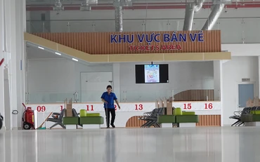 Bến xe Miền Đông mới khang trang, hiện đại nhưng vắng khách.