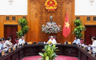 Thủ tướng Nguyễn Xuân Phúc chủ trì cuộc họp Thường trực Chính phủ.