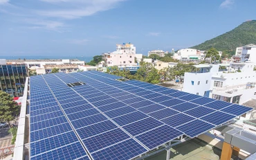 Phát triển điện mặt trời mái nhà sau ngày 31-12-2020