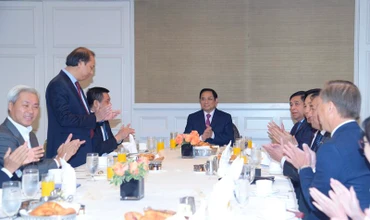 Thủ tướng gặp gỡ một số doanh nghiệp Việt kiều, tập đoàn và trường đại học của Hoa Kỳ