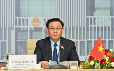 Chủ tịch Quốc hội Vương Đình Huệ.