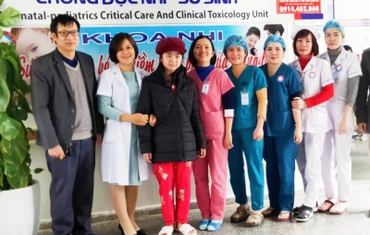 Cứu sống bệnh nhi ngộ độc khí CO do đốt than sưởi ấm