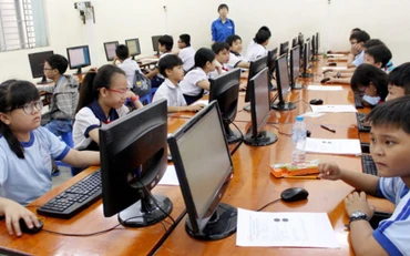 Tiếng Anh, Tin học là môn học bắt buộc với học sinh lớp 3 từ năm học 2022-2023.