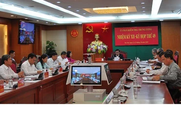 Thông cáo báo chí kỳ họp 49 của Ủy ban Kiểm tra Trung ương