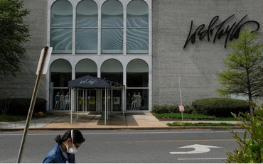 Một cửa hàng của Lord & Taylor tại trung tâm mua sắm Wisconsin Place, Mỹ. (Ảnh: Reuters)