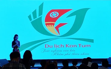 Công bố logo và slogan du lịch tỉnh Kon Tum.