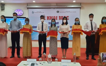Nghi thức khai mạc Techmart nông nghiệp và công nghệ sau thu hoạch năm 2022.