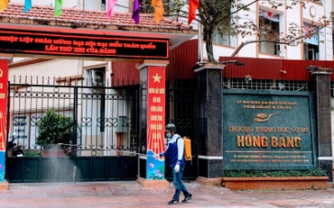 Học sinh các trường học trên địa bàn Hải Phòng vẫn chưa thể đến trường do dịch Covid-19.