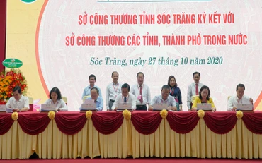 Các sở công thương 15 tỉnh, thành phố ký kết hợp tác sản xuất tiêu thụ sản phẩm OCOP.