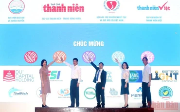 Lễ phát động Cuộc thi viết “Vượt lên số phận”.