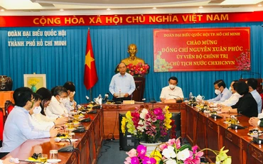 Chủ tịch nước Nguyễn Xuân Phúc phát biểu chỉ đạo tại buổi làm việc. 