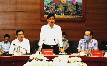  Thứ trưởng GTVT Nguyễn Ngọc Đông phát biểu tại buổi làm việc.