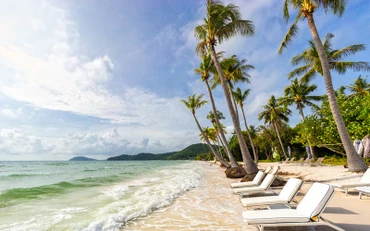 Bãi Sao (Phú Quốc) có vẻ đẹp thanh bình dù là bình minh hay dưới ánh trăng khuya. (Ảnh: CTV)