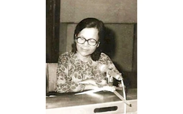 Nghệ sĩ Nhân dân Tuyết Mai, một giọng đọc huyền thoại
