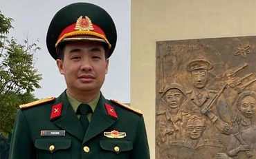 Bạn Phạm Hùng (Ban Khảo thí và Đảm bảo chất lượng giáo dục đào tạo, Trường Sĩ quan Pháo binh - Xã Thanh Mỹ, thị xã Sơn Tây, TP Hà Nội), người đoạt giải Nhất tuần thứ 15 cuộc thi trắc nghiệm “Chung tay vì an toàn giao thông” trên mạng VCNet. (Ảnh: NVCC) 