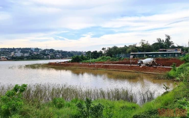 Dự án Hồ Gia Nghĩa, nguồn vốn giao năm 2021 là 47 tỷ đồng, nhưng đến hết tháng 8 mới giải ngân 709 triệu đồng, đạt 2% kế hoạch.