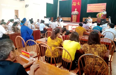UBND huyện Đồng Hỷ công bố kết luận thanh tra đền Đá Thiên được sự quan tâm của các tầng lớp nhân dân.