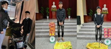 Các đối tượng cùng tang vật.