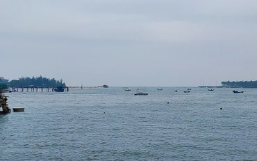 Nạo vét, nâng cao khả năng thoát lũ cửa Nhật Lệ là giải pháp khả thi nhất để thoát lũ nhanh cho vùng phía nam Quảng Bình.
