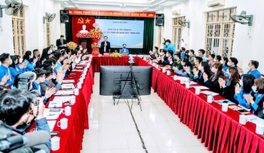 Quang cảnh cuộc đối thoại giữa Bí thư Thành ủy Hải Phòng với đoàn viên, thanh niên thành phố Cảng.