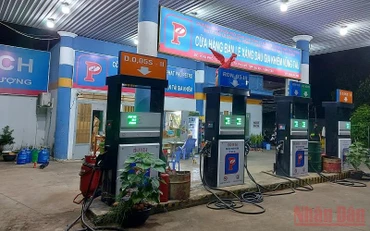 Hiện trường cây xăng Gia Khiêm Vũng Tàu được phong tỏa để điều tra làm rõ.