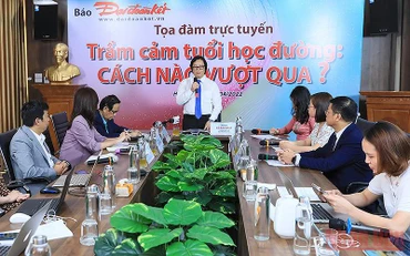 Toàn cảnh Tọa đàm “Trầm cảm tuổi học đường: Cách nào vượt qua?”.