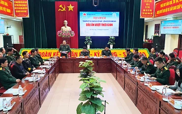 Các đại biểu chia sẻ ý kiến tại Tọa đàm.