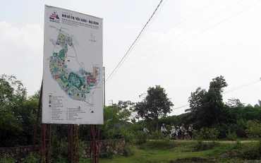 Dự án Khu đô thị Tiến Xuân (huyện Thạch Thất, Hà Nội) chậm triển khai gây ảnh hưởng quá trình phát triển kinh tế - xã hội ở địa phương. Ảnh: HÀ QUANG 