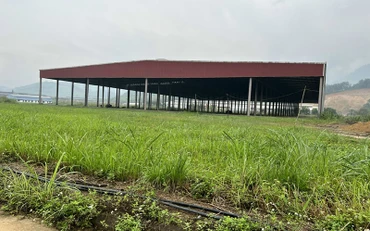 Một trong số 10 hạng mục mà Công ty cổ phần Khoáng sản và Gang thép Kim Sơn đã xây dựng trên khu đất.