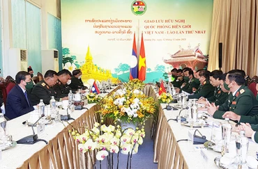 Toàn cảnh buổi hội đàm.