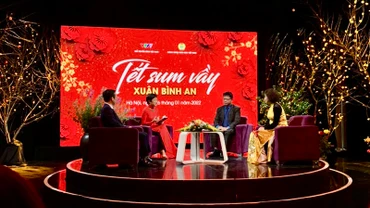 Mang tết ấm đến thầy cô giáo