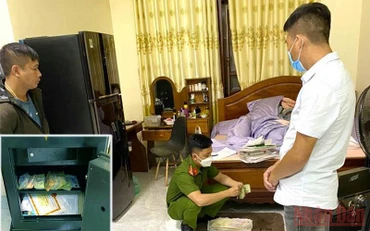 Lực lượng công an khám xét nơi ở của Nguyễn Hoàng Bảo Long, thu giữ hơn 200 triệu đồng cùng các tang vật liên quan.