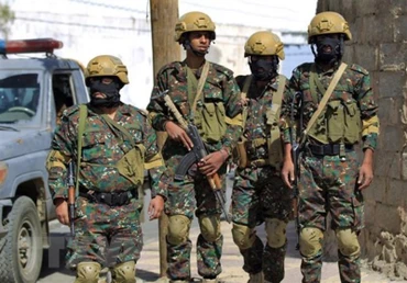 Lực lượng trung thành với phiến quân Houthi tham gia cuộc diễu hành nhân một sự kiện ở Sanaa, Yemen ngày 31/3. (Ảnh: AFP/TTXVN)
