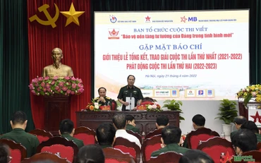 Quang cảnh buổi gặp mặt báo chí. (Nguồn: Báo Quân đội nhân dân)