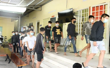 22 đối tượng tham gia hỗn chiến ở Biên Hòa.