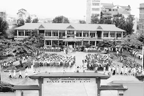 Trường tiểu học mang tên Anh hùng
Đào Phúc Lộc tại Móng Cái (Quảng Ninh).