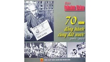 Ra mắt cuốn sách ảnh “Báo Nhân Dân - 70 năm đồng hành cùng đất nước (1951 - 2021)”