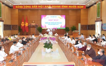 Quang cảnh buổi họp mặt. 