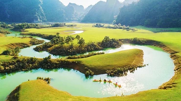 Toàn cảnh thảo nguyên.